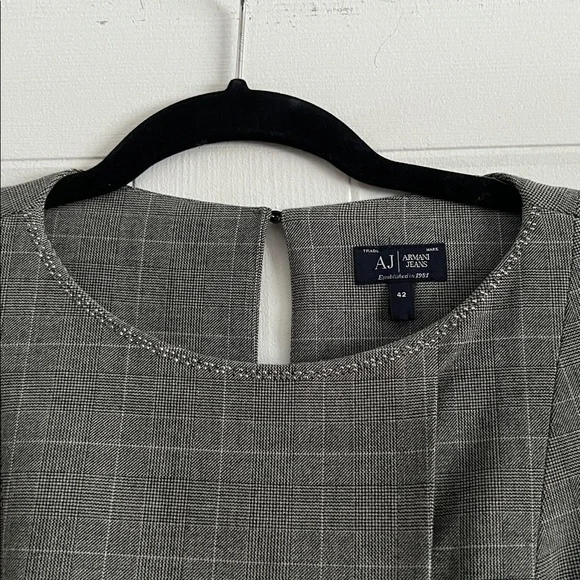 Armani Jeans Asymetrical Flap Dress Plaid Gray Black White size 6 - Picture 5 of 9